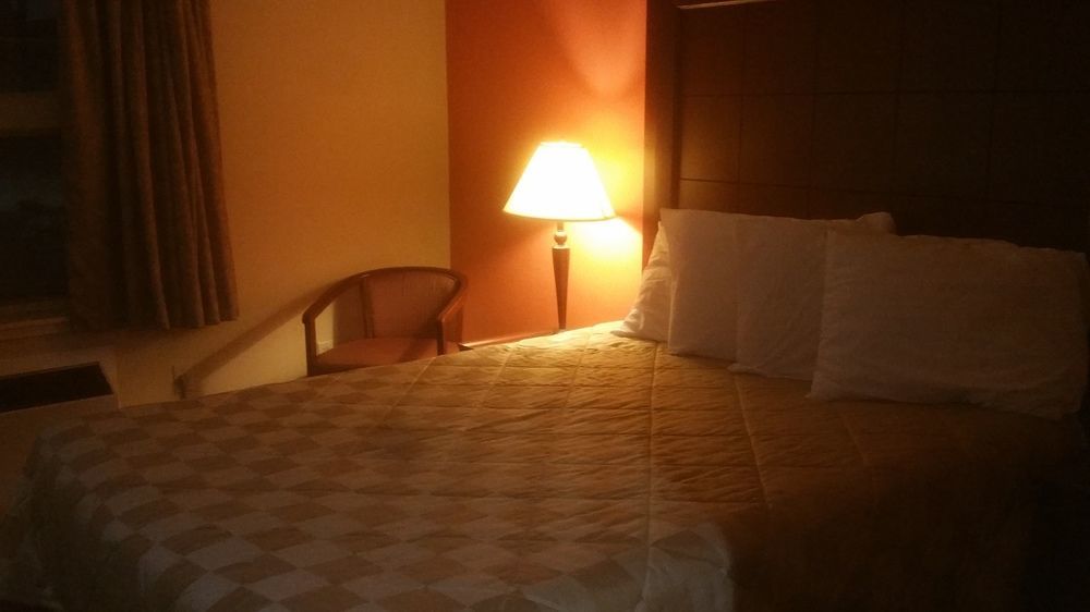 Best Value Inn & Suites 帕里桑德 外观 照片