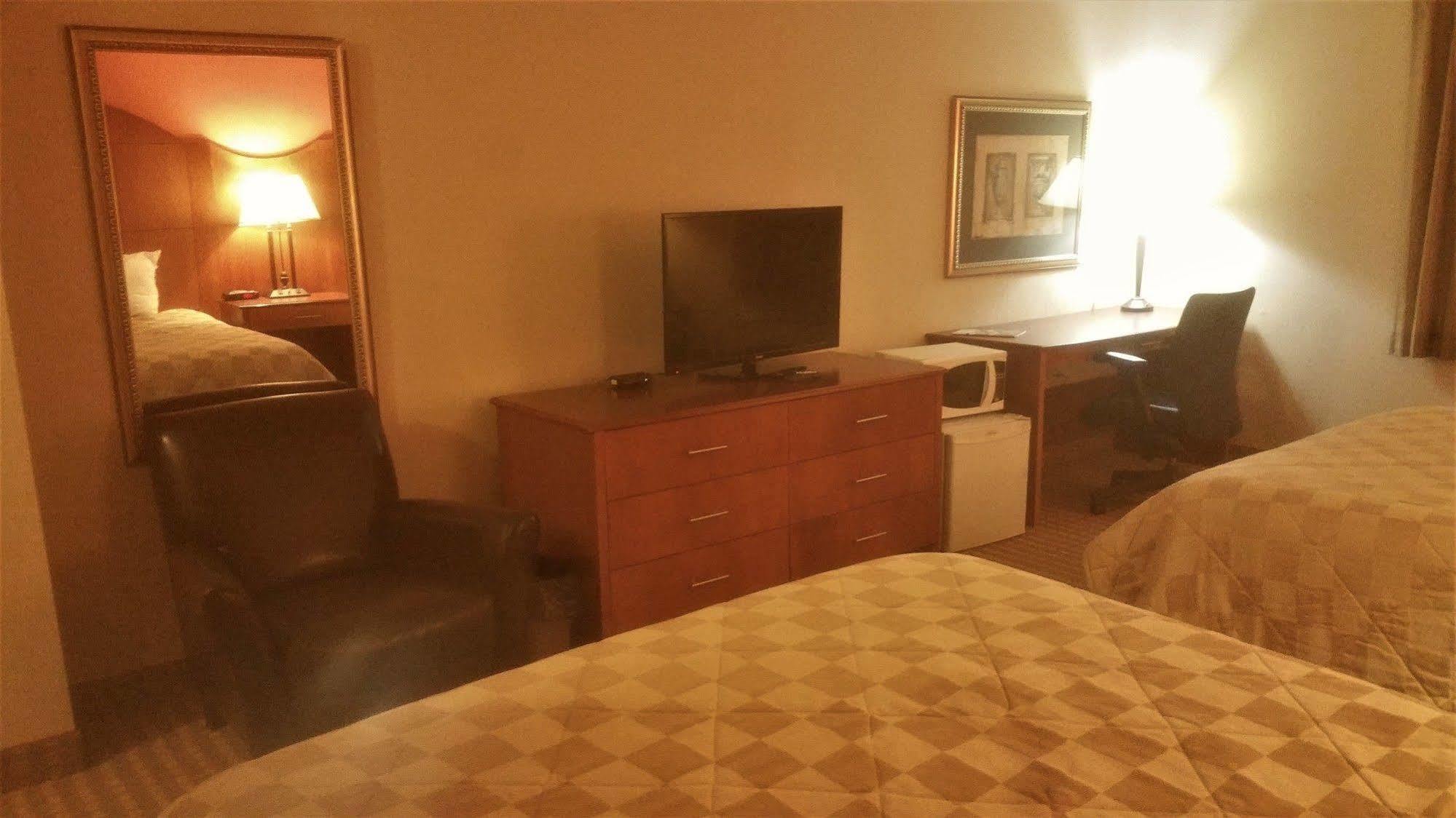 Best Value Inn & Suites 帕里桑德 外观 照片